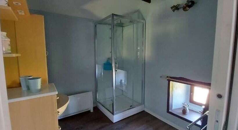 家庭间, La Grange De Champagnac