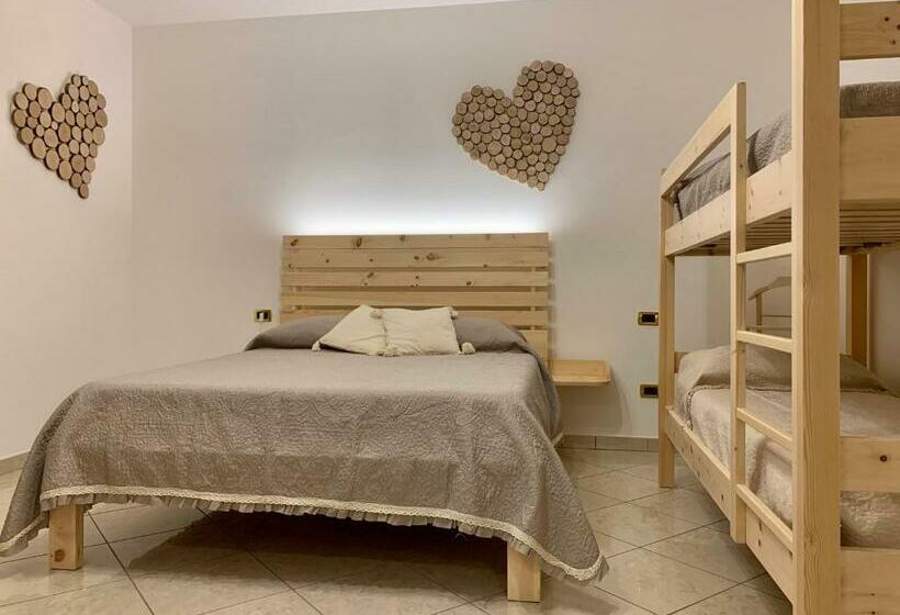 Четырехместный Номер Стандарт Вид на Сад, Agriturismo Nonno Mario