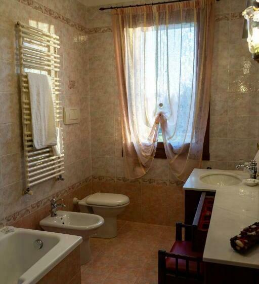 Четырехместный Номер Стандарт Вид на Сад, Agriturismo Nonno Mario