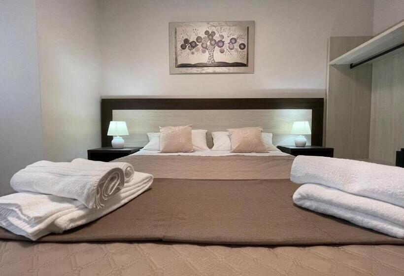 Номер Стандарт, Mini B&b Enrico Fermi