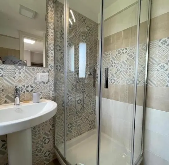 Yhden Hengen Huone Terassi, Mini B&b   Enrico Fermi