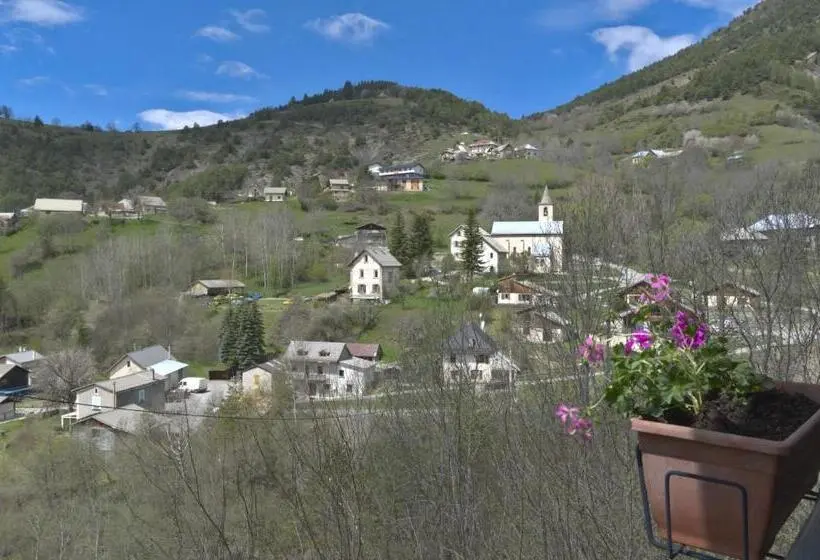 スタンダードルーム, Au Diapason Chambres D Hôtes Montagne