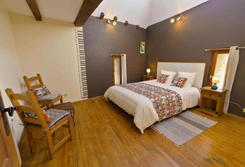 マウンテンビュースタンダードルーム, Au Diapason Chambres D Hôtes Montagne