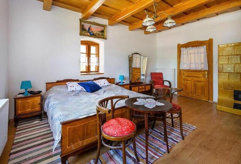 Номер Deluxe, Pipacs és Tulipán Vendégház