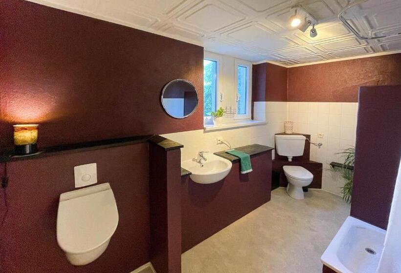 스탠다드 룸 공동 욕실, Pension Kirschberg