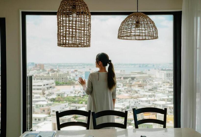 סוויטה אקזקיוטיב, Blue Steak Wonder Chatan