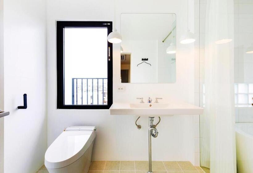 סוויטה דלוקס, Blue Steak Wonder Chatan