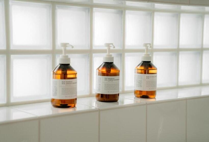 סוויטה דלוקס, Blue Steak Wonder Chatan