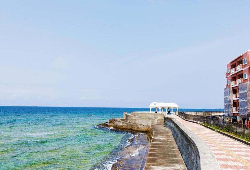 חדר סטנדרט לשלושה, Blue Steak Wonder Chatan