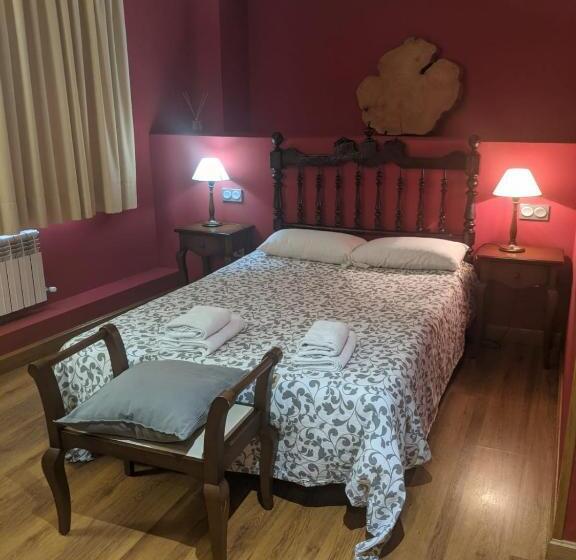 غرفة قياسية, La Plaza