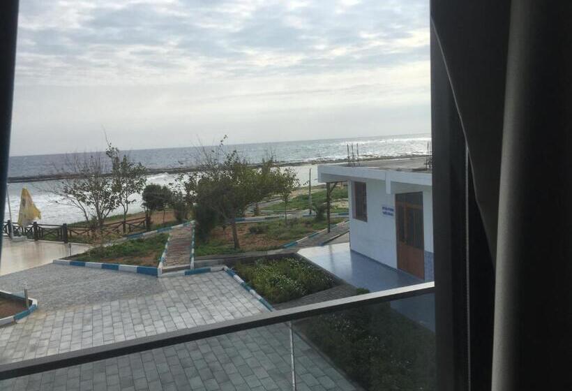 חדר דלוקס לשלושה עם נו לים, Livana