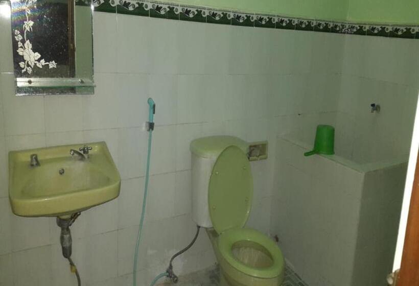 חדר משפחתי, Mulia