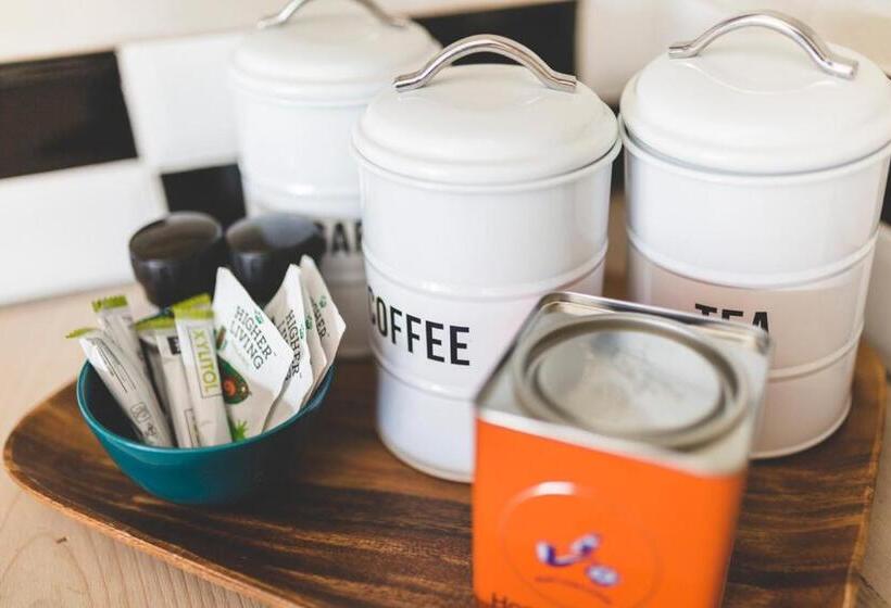 ویلای 1 خوابه, The Farmstead