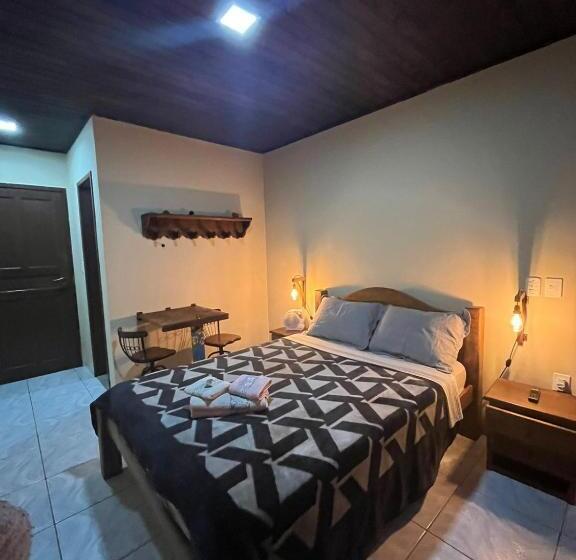 Suite with lake view, Recanto Dos Sonhos Guest House