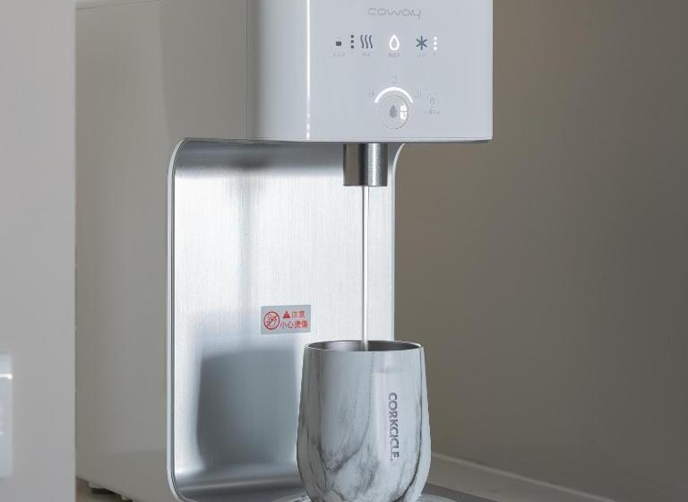 اتاق لوکس, Manho