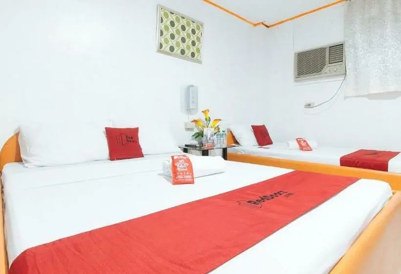 اتاق استاندارد سه نفره, Reddoorz At S & L Apartelle Daraga Albay
