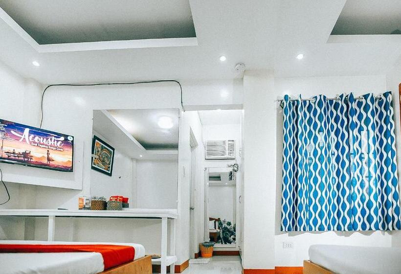 Номер Стандарт, Reddoorz At S & L Apartelle Daraga Albay