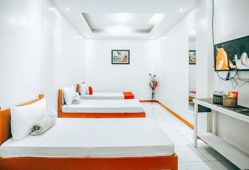 اتاق استاندارد سه نفره, Reddoorz At S & L Apartelle Daraga Albay