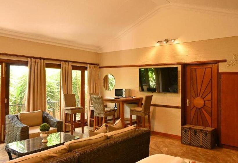キングサイズベッドのデラックスルーム, Luxury En Suite With Lounge @ 4 Star Guest House