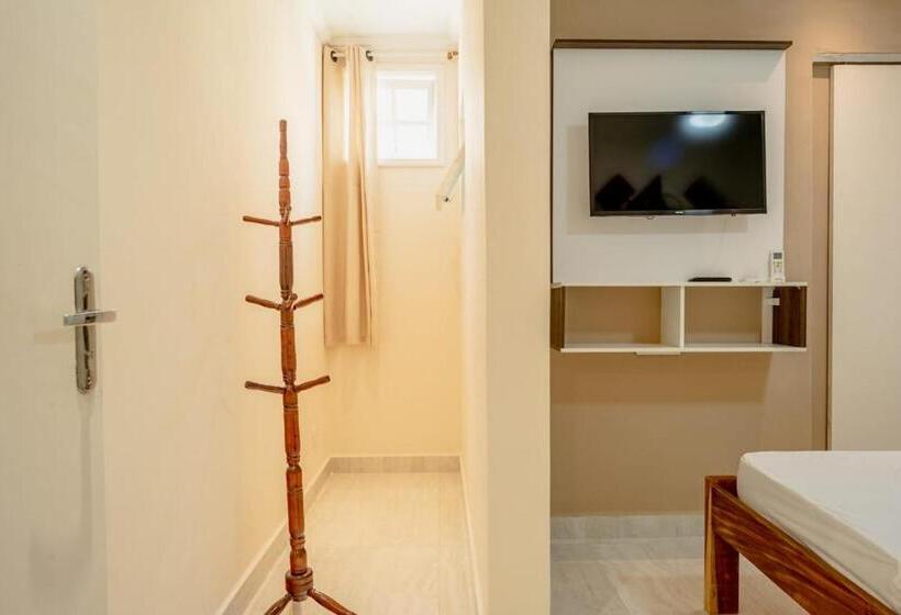 סוויטה, Pousada Oásis