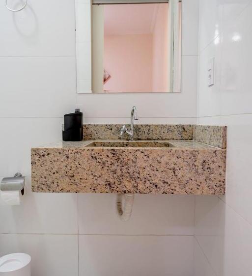 סוויטה, Pousada Oásis