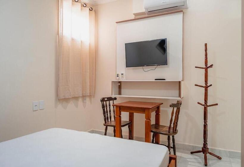 סוויטה, Pousada Oásis