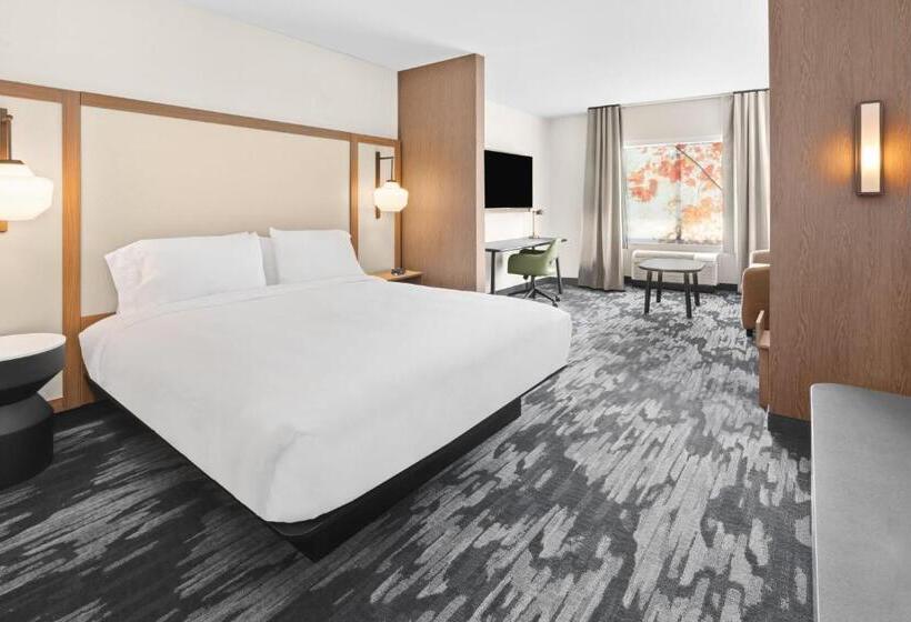 Президентский Люкс, Fairfield By Marriott Inn & Suites Seattle Poulsbo