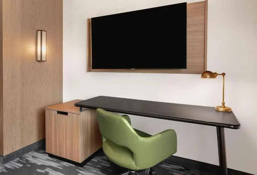 キングサイズベッドのスイートルーム, Fairfield By Marriott Inn & Suites Seattle Poulsbo