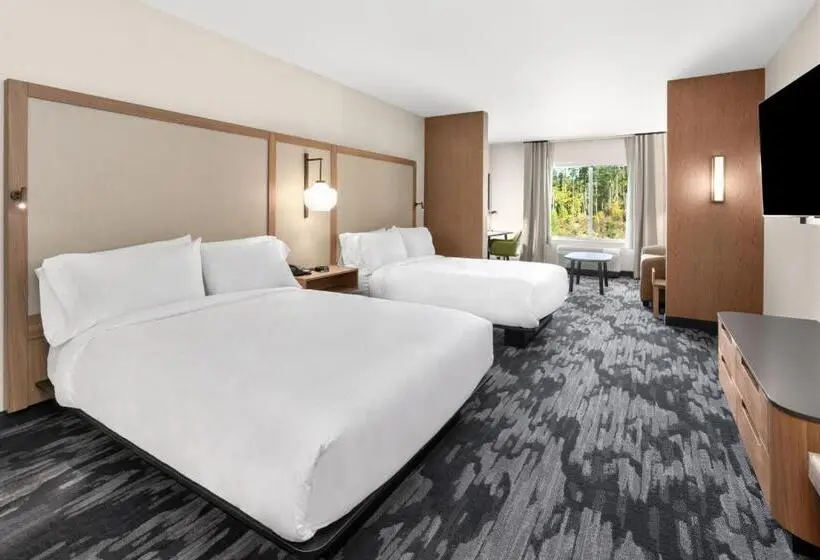 キングサイズベッドのスイートルーム, Fairfield By Marriott Inn & Suites Seattle Poulsbo