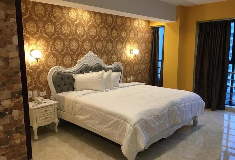 سوییت لوکس, Lima Central Design Hotel Spa & Club
