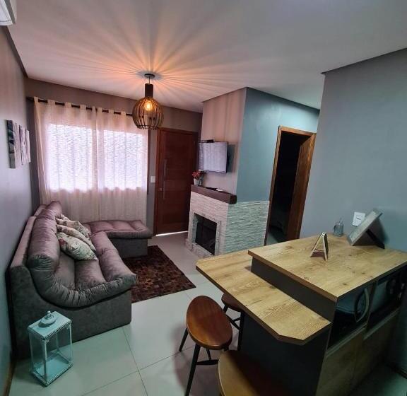 غرفة عائلية, Refugio Dos Coiotes