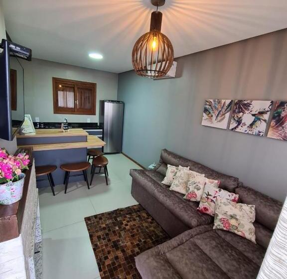 غرفة عائلية, Refugio Dos Coiotes