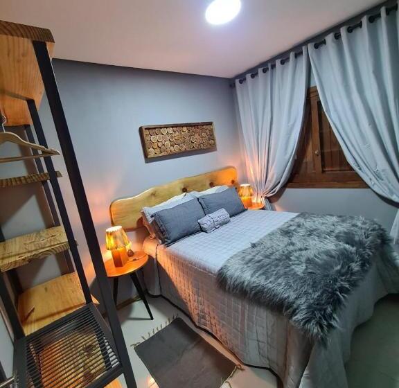 غرفة عائلية, Refugio Dos Coiotes