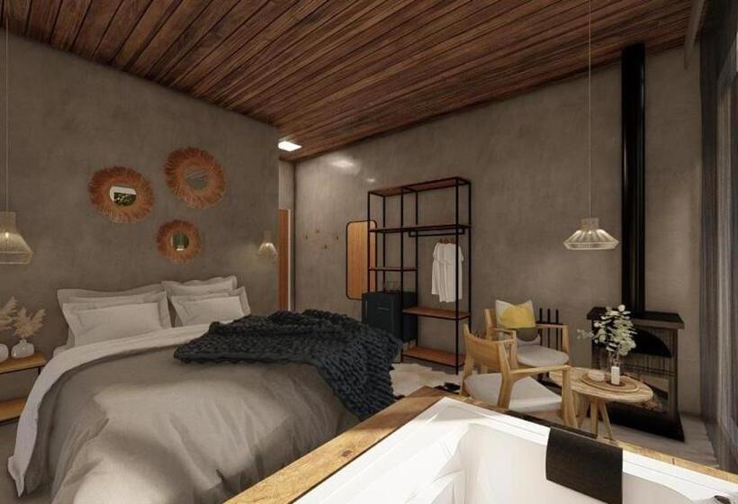 جناح ديلوكس, Refugio Dos Coiotes