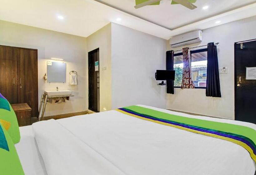 غرفة ديلوكس, Treebo La Paradise