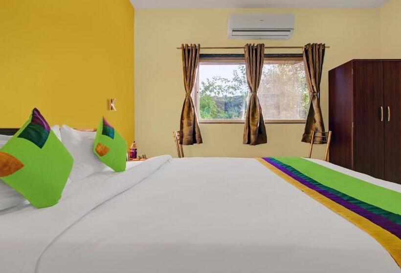 غرفة ديلوكس, Treebo La Paradise