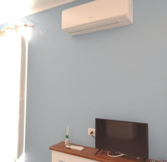 شقة غرفة نوم واحدة مزودة بشُرفة, La Reggia Apartments Milazzo