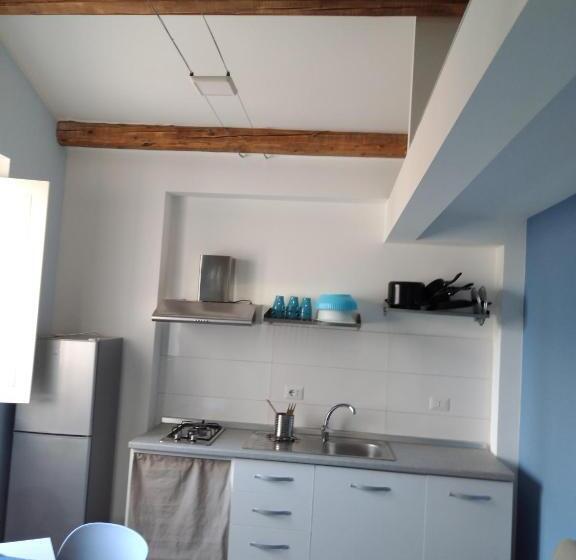 شقة غرفة واحدة, La Reggia Apartments Milazzo