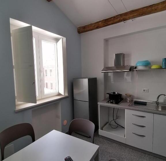 شقة غرفة واحدة, La Reggia Apartments Milazzo