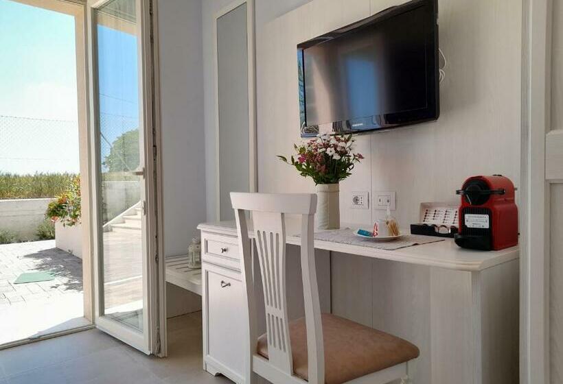 标准间, B&b Camera E Caffè