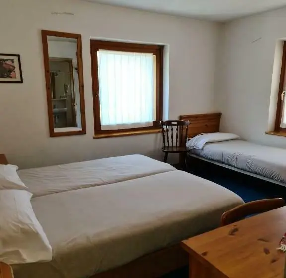 Quarto Triplo Economy, Daniela