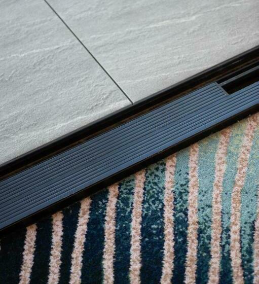 适合残疾人使用的标准间, Dorsett Gold Coast