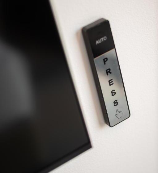 适合残疾人使用的标准间, Dorsett Gold Coast