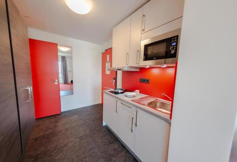 إستوديو قياسى, Havenhostel Stade