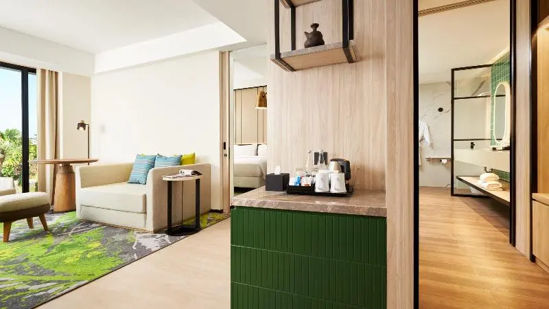 キングサイズベッドのスイートルーム, Holiday Inn Bali Sanur, An Ihg