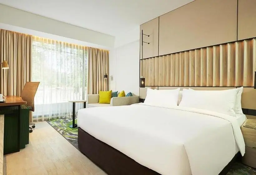キングサイズベッドのスタンダードルーム, Holiday Inn Bali Sanur, An Ihg