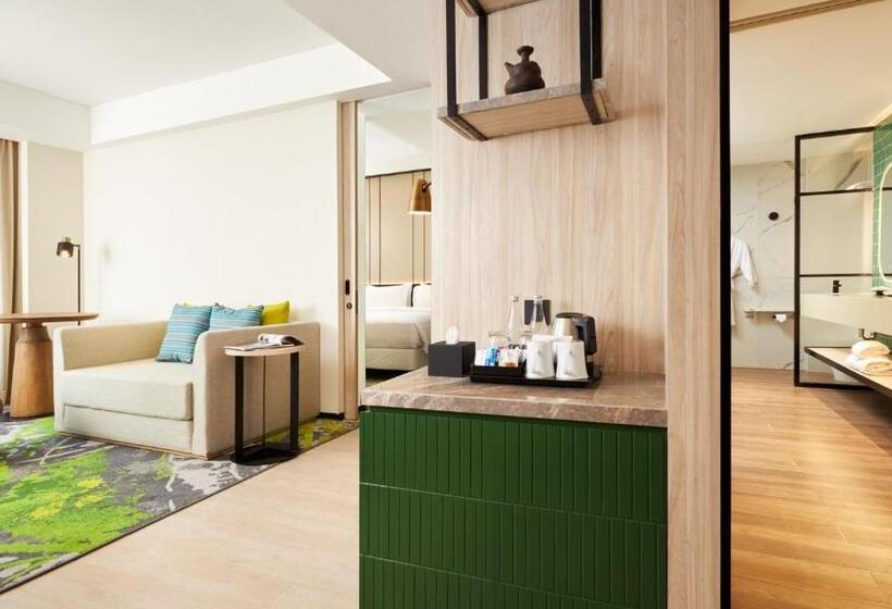 Люкс Кровать Кинг, Holiday Inn Bali Sanur, An Ihg