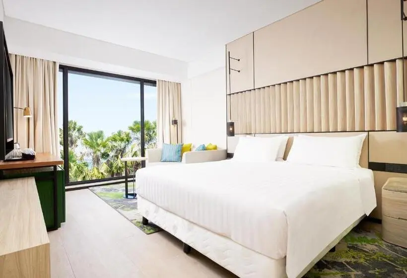 キングサイズベッドのスイートルーム, Holiday Inn Bali Sanur, An Ihg