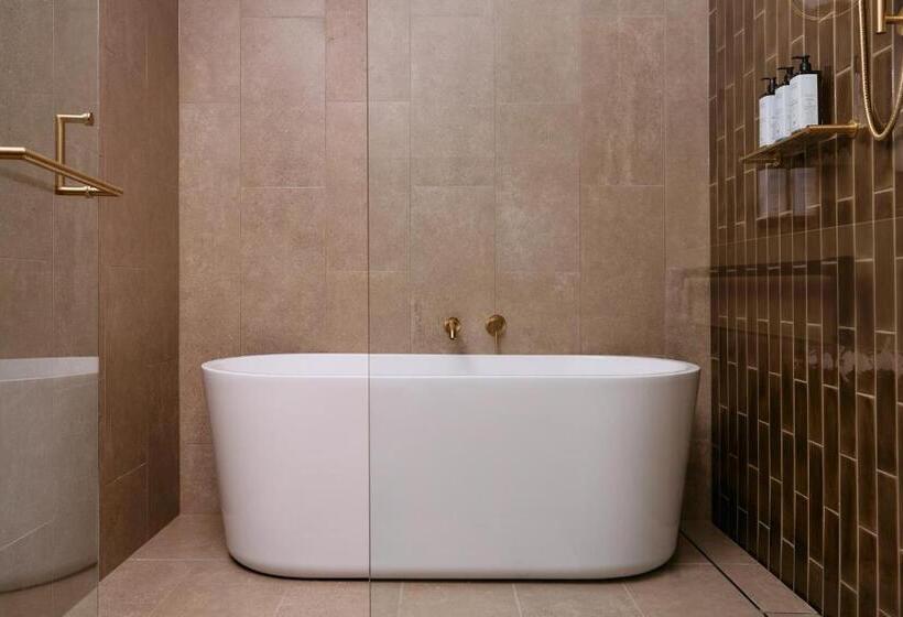 스위트 킹사이즈 침대, Mercure Melbourne Doncaster