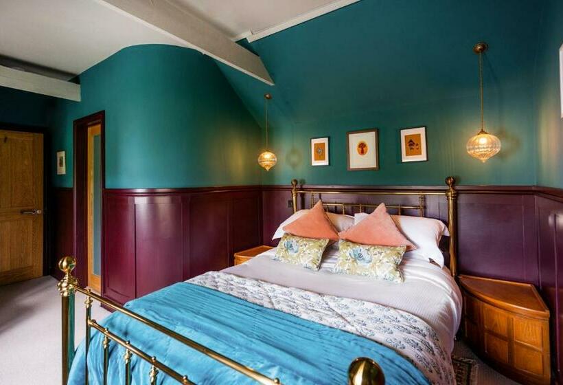 اتاق استاندارد با تخت بزرگ, The Queens Chew Magna